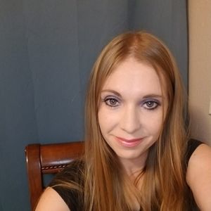 Meet your Posher, Twila